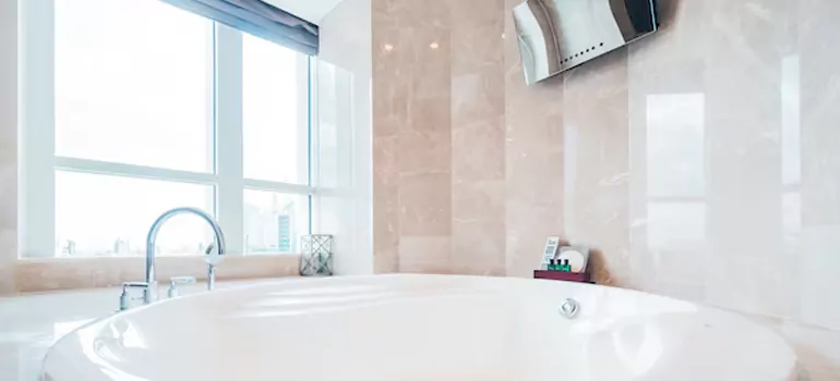 Bathroom Window Coverings in Sunrise, FL