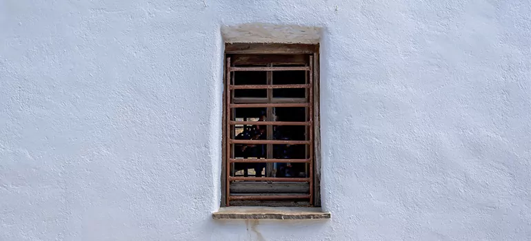 Residential Accordion Door Repair in Sunrise, FL